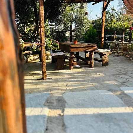 Дом отдыха Balis House *